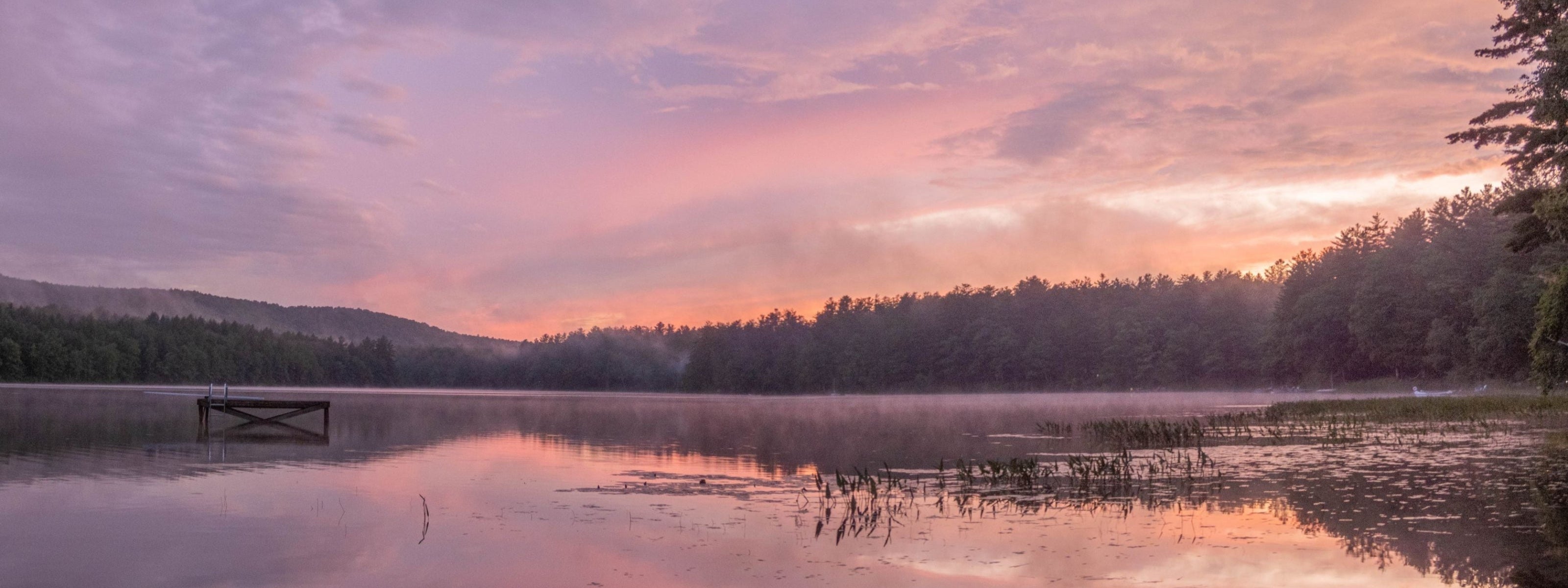 Lake with fog sustainable Blue Toby