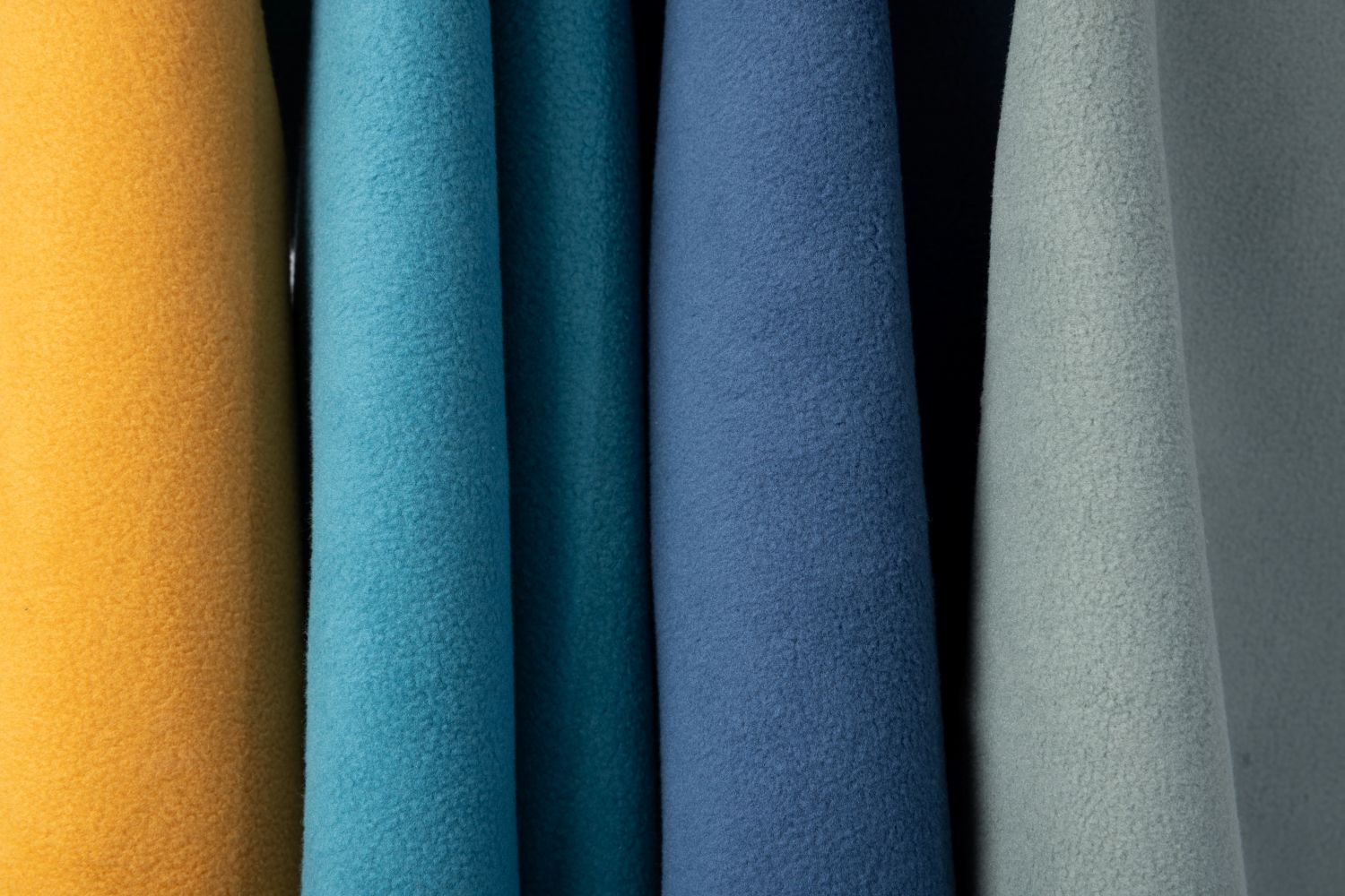 Colorful fleece fabrics from Blue Toby Classic Comfort pet beds